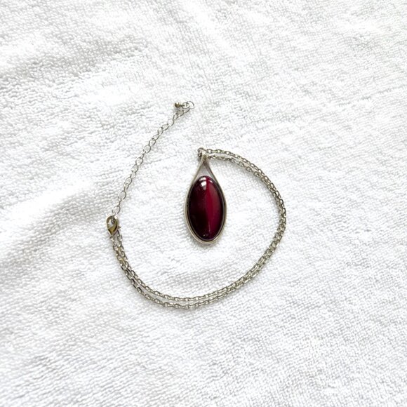 NECKLACE - Merlot colour inspired pendant - Picture 3 of 6